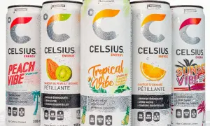 Fem burkar Celsius med olika fruktsmaker, som skapar en härlig summer vibe. Perfekt för att hålla sig sval med en celsius-grad av energi.