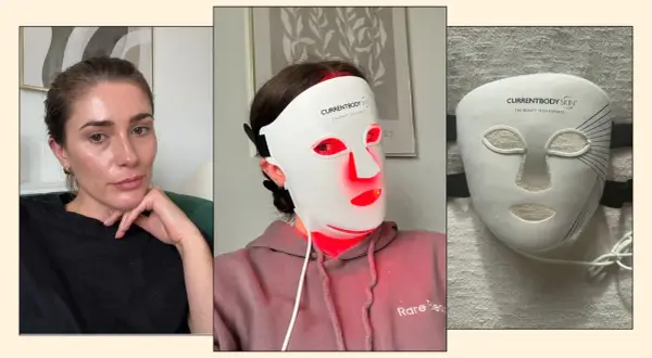 Kvinnan använder en Currentbody led mask för hudvård. Masken lyser rött.
